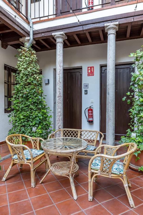 Adanar-Las Columnas Granada Dış mekan fotoğraf